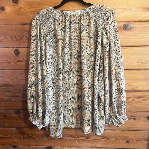 Ava & Viv Snake Skin blouse Sz 3X - Picture 4 of 6